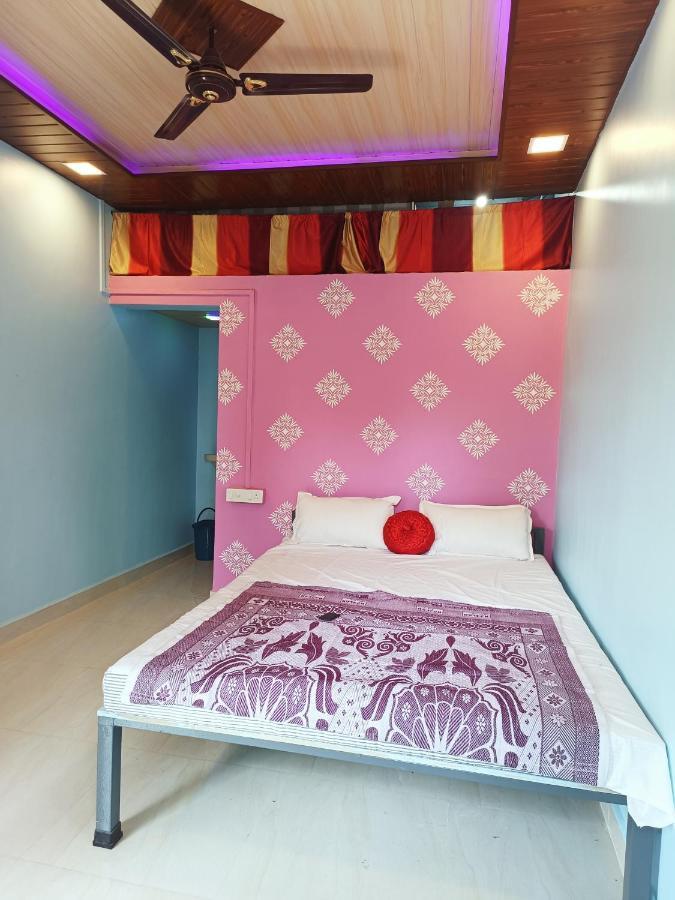 Shree Nivas Home Stay Srīvardhan Exteriér fotografie